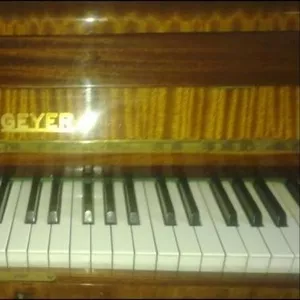 Продам фортепиано GEYER,  