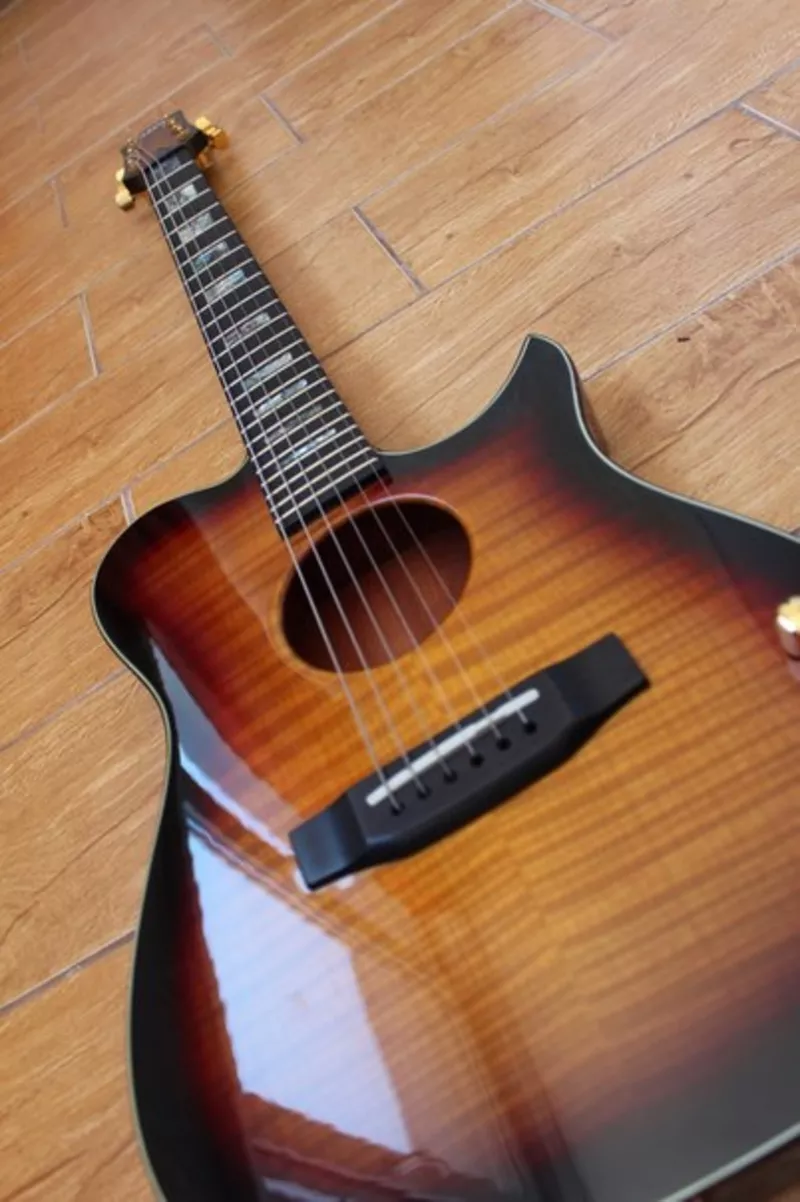 Продам электроакустическую гитару Carvin AC275 USA 5