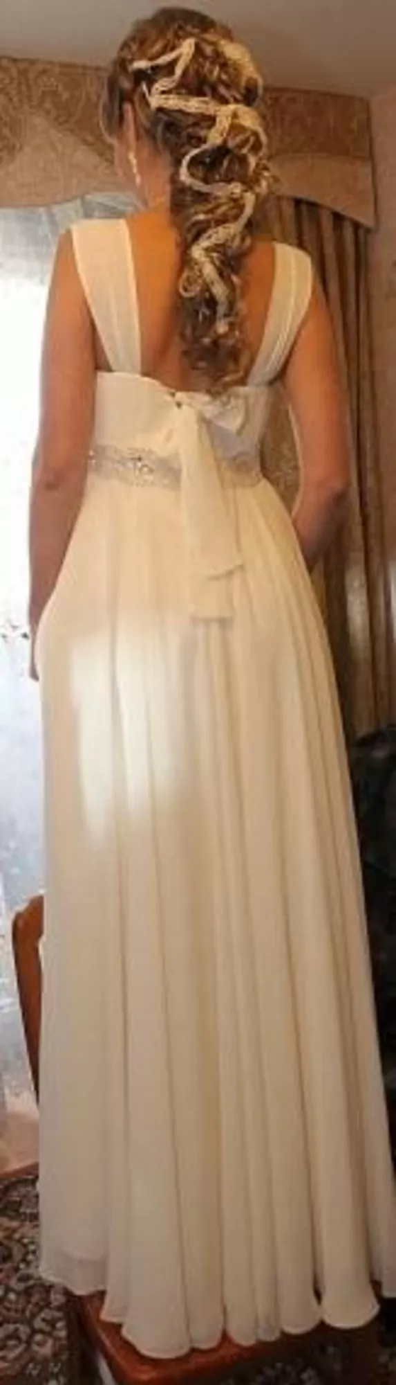 Продам свадебное платье в стиле ампир,  размер 44-46. Цвет айвори 3